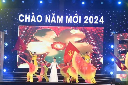 Quảng Ngãi: Sôi động chương trình nghệ thuật 'Chào năm mới – 2024'
