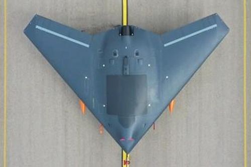 Quân sự thế giới hôm nay (31-12): UAV tàng hình mới của Thổ Nhĩ Kỳ lần đầu cất cánh