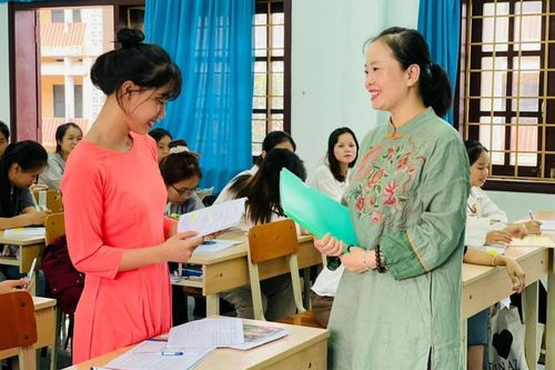 Quy hoạch mạng lưới cơ sở GD Đại học: Tương lai nào cho trường cao đẳng?