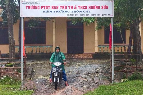 Gian nan dạy chữ nơi 'ốc đảo'