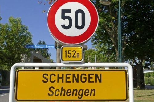 EU mở đường cho Bulgaria và Romania toàn quyền tiếp cận khu vực Schengen