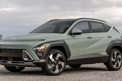 Hyundai Kona 2024 bốc cháy trong lúc thử nghiệm va chạm