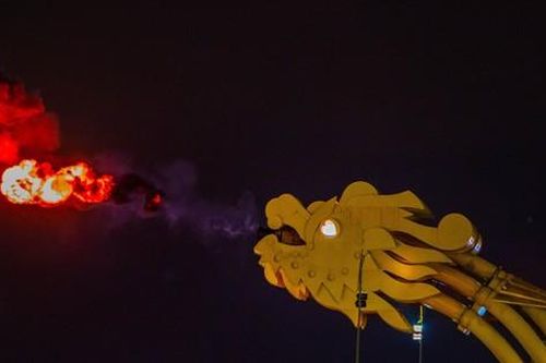 Đà Nẵng lung linh trong thời khắc tiễn năm cũ, đón năm mới 2024