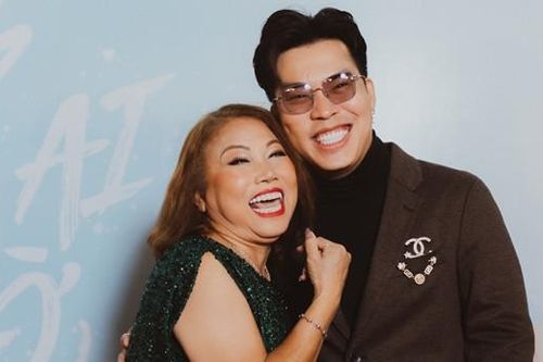 Siu Black: Ở quê làm rẫy nuôi heo, về xuôi là cô giáo khó tính dạy nghệ sĩ trẻ