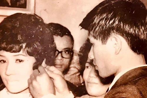 Hôn nhân 50 năm viên mãn của NSND Lệ Thủy và người chồng kỹ sư
