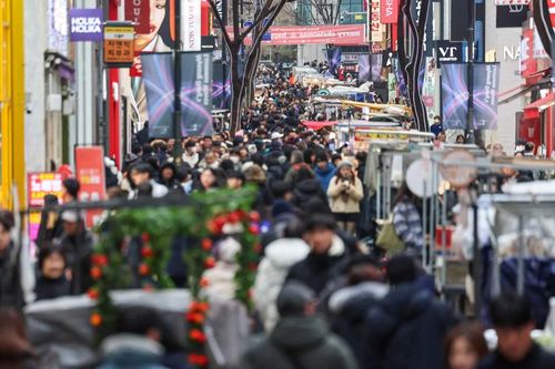 Hàn Quốc: Hơn 100.000 người dự lễ rung chuông đón Giao thừa ở trung tâm Seoul