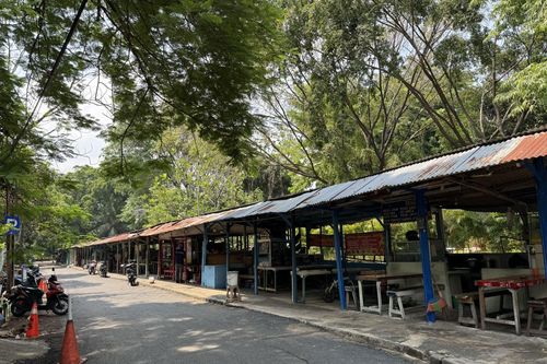 Những người 'không thích Tết' ở Jakarta