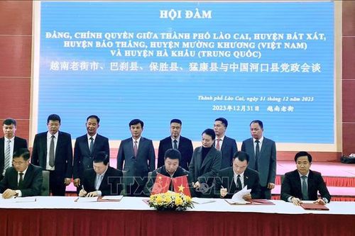 Tăng cường hợp tác giữa các địa phương của Lào Cai và tỉnh Vân Nam (Trung Quốc)