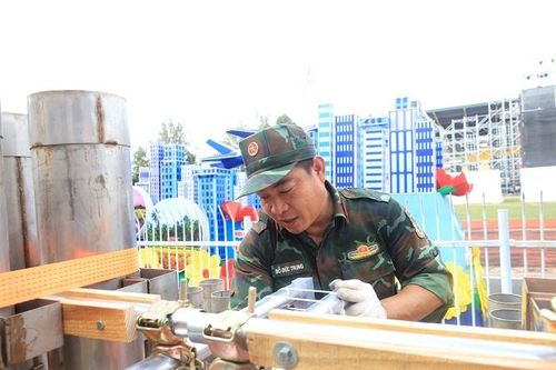 Cần Thơ: Trận địa pháo hoa tầm cao sẵn sàng 'khai hỏa' kỷ niệm 20 năm trực thuộc Trung ương