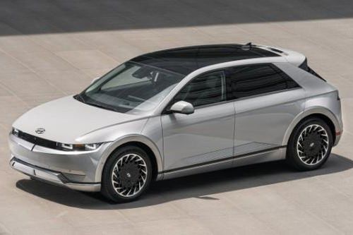 Khởi đầu với doanh số cực ngoạn mục, Hyundai sắp trình làng thêm phiên bản giá rẻ của xe điện IONIQ 5, phạm vi hoạt động hơn 400 km