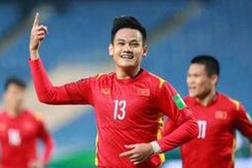 Bộ đôi hậu vệ Hồ Tấn Tài, Bùi Tiến Dũng được gọi trở lại đội tuyển Việt Nam