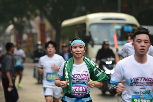 Hà Nội yên bình ngày đầu Năm mới 2024