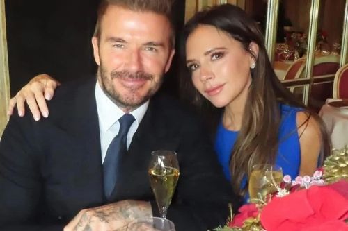 Khoảnh khắc đón năm mới của Taylor Swift, Victoria Beckham
