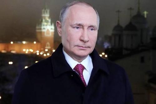 Thông điệp năm mới đặc biệt của ông Putin và ông Medvedev