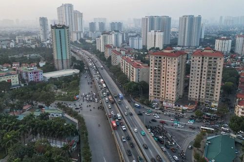 Người dân quay trở lại Hà Nội sau kỳ nghỉ Tết dương lịch 2024