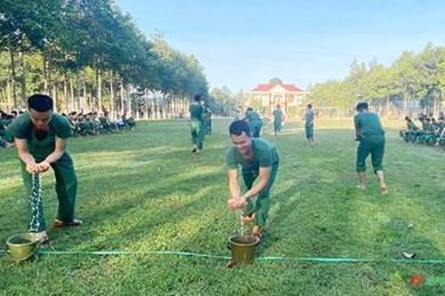 Sư đoàn 5 (Quân khu 7) sôi nổi hoạt động chào mừng năm 2024