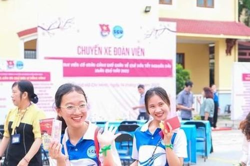 ĐHQG TP. HCM tặng vé Tết 0 đồng qua chương trình 'Hành trình mùa Xuân'