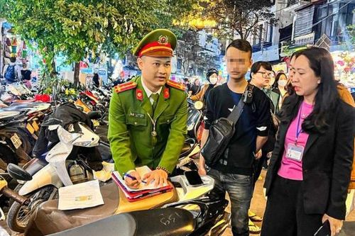 Hà Nội: Xử phạt 29 bãi trông xe vi phạm quanh hồ Gươm