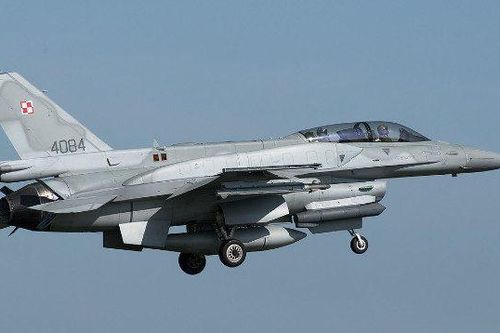 Ba Lan điều tiêm kích F-16 đánh chặn tên lửa 'vi phạm không phận'