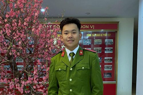 Nam sinh cảnh sát nhân dân giành giải Nhất cuộc thi Học và làm theo Bác
