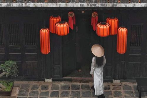 Lung linh hoa nở