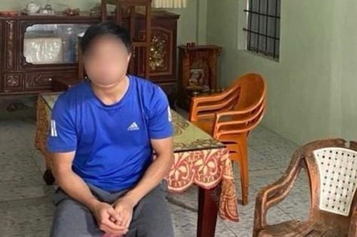 Chồng 'lên cơn' chém vợ con thương vong