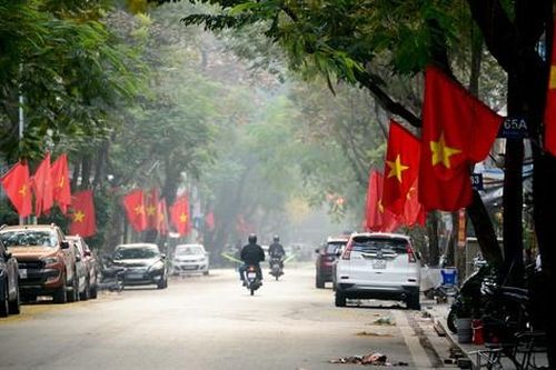 Phố phường Hà Nội yên bình ngày đầu năm mới 2024