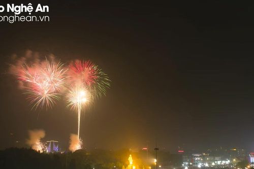 Những hình ảnh ấn tượng trong chương trình Countdown chào năm mới 2024 ở Nghệ An