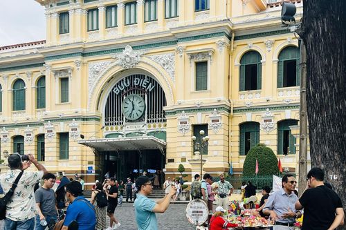 TP Hồ Chí Minh đón 1,6 triệu lượt khách trong dịp Tết Dương lịch 2024