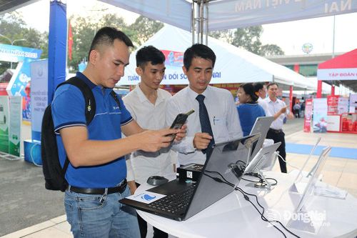 Lan tỏa nhiều hoạt động chuyển đổi số