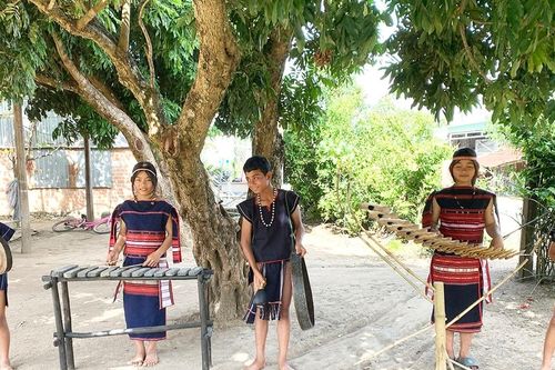 Những nghệ nhân 'nhí' ở Ya Ma