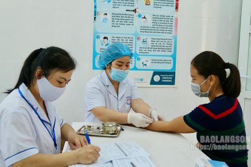Phát triển mạng lưới y tế cơ sở nâng cao chất lượng chăm sóc sức khỏe Nhân dân