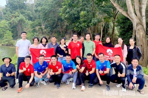Tuyên Quang gần 30 vận động viên tham gia hành trình chạy về nguồn tại Tân Trào