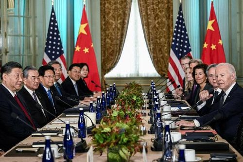Những gam màu chủ đạo bức tranh thế giới năm 2023