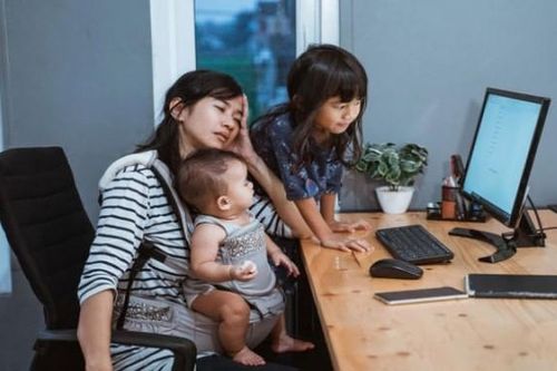Phụ nữ sau khi sinh con, bao nhiêu người thất vọng về chồng?