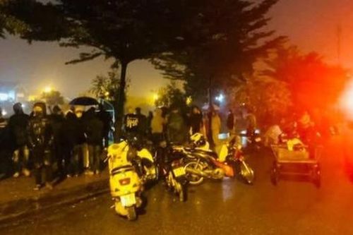 Triệu tập nhóm học sinh liên quan vụ nam sinh lớp 12 tử vong dưới hồ