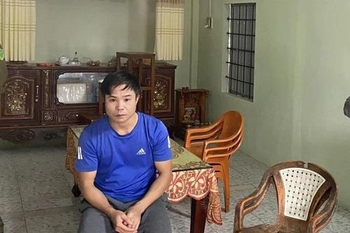 Dùng dao chém con tử vong, vợ bị thương nặng