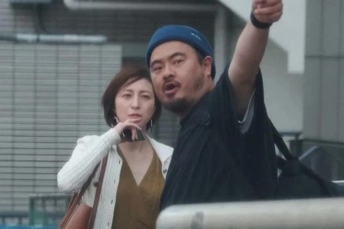 Ngọc nữ Nhật Bản Ryoko Hirosue sắp kết hôn với đầu bếp