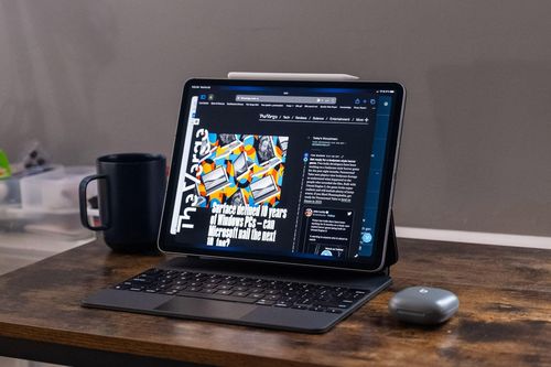 Apple phá vỡ truyền thống 12 năm