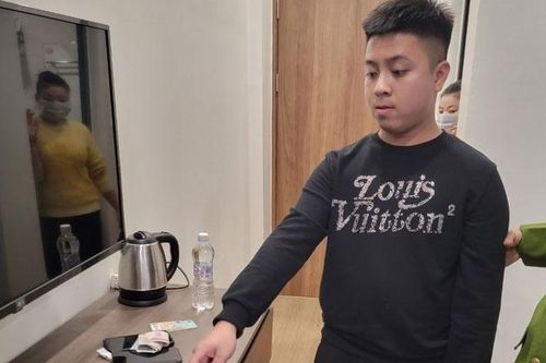 Kiểm tra hành chính một khách sạn, phát hiện 4 vị khách sử dụng ma túy