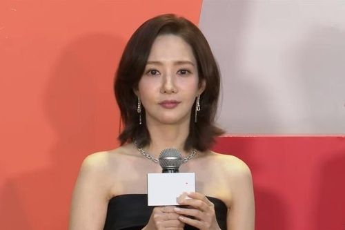 Park Min Young đau đớn vì yêu đại gia tiền ảo