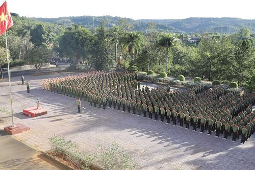Bộ Công an khen thưởng nhiều đơn vị thuộc Công an Đắk Nông về thành tích xuất sắc trong đấu tranh, phòng, chống tội phạm