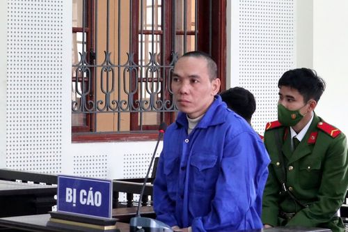 Chồng đi tù vì 'nói chuyện' bằng dao với vợ
