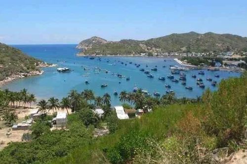 Ninh Thuận: Hàng loạt cán bộ xã bị kỷ luật vì để xảy ra xây dựng trái phép tại vịnh Vĩnh Hy