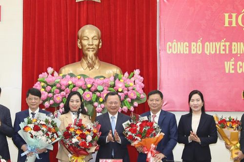 Quảng Ninh điều động, bổ nhiệm nhiều cán bộ sở, ngành