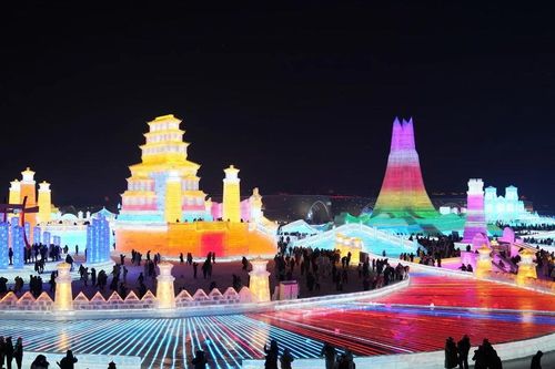 Trung Quốc: Nhu cầu du lịch tăng mạnh trong kỳ nghỉ đón Năm mới