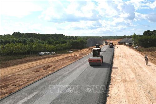 Yêu cầu hoàn thành các khu tái định cư cao tốc Vạn Ninh - Cam Lộ trước 20/1