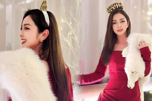 Hoa hậu 'bốn con' Jennifer Phạm khoe vòng eo bé xíu như 'gái đôi mươi' nhân dịp đầu năm