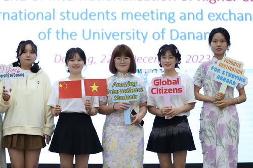 Tăng cường thu hút sinh viên quốc tế đến Đà Nẵng học tập