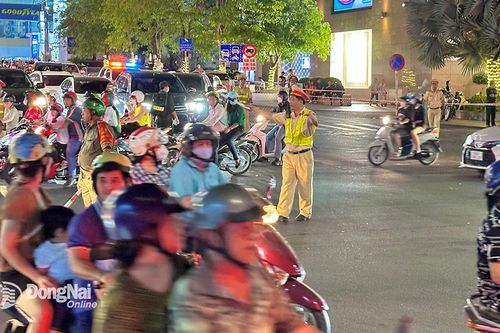 Chủ động chống ùn tắc giao thông khi tổ chức sự kiện đông người